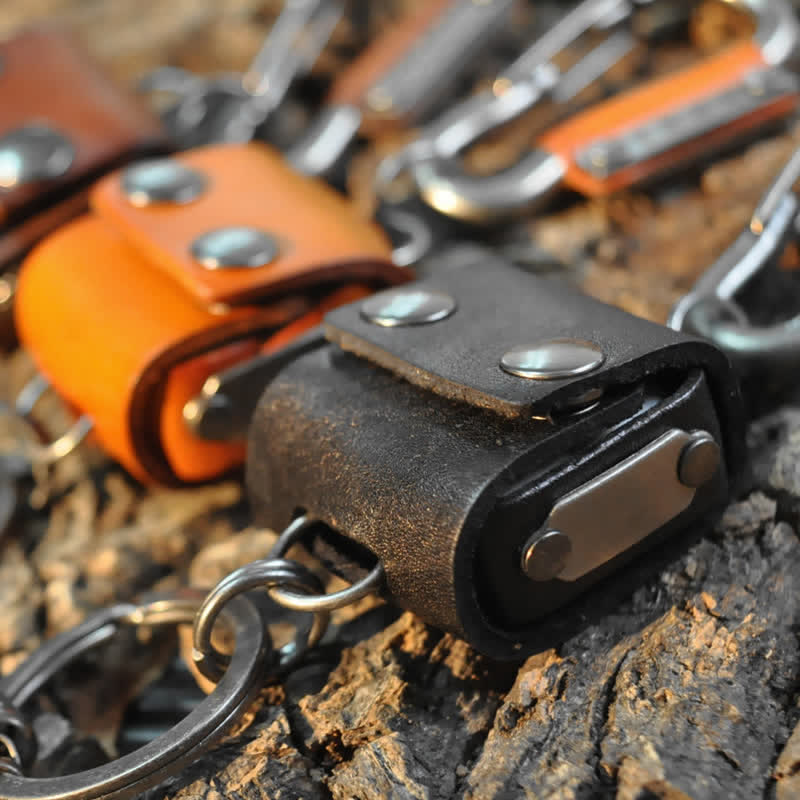 Vintage Mini Dice Case Design Leather Keychain - Image 6