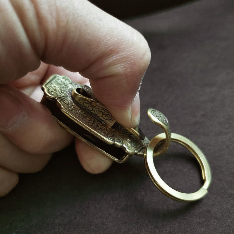 Vintage Pattern Solid Brass Buckle Hook Belt Clip Keychain - Image 3