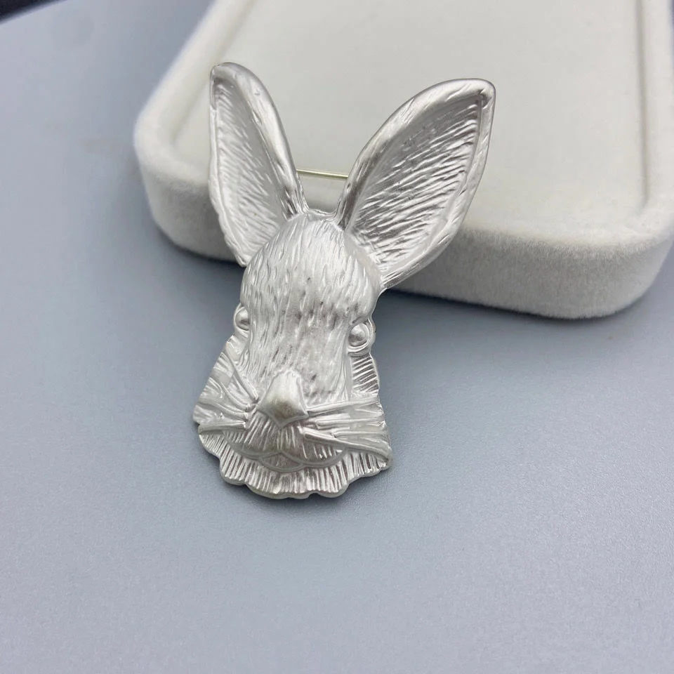 Vintage Rabbit Head Brooch Metal Shirt Accessories - Image 10