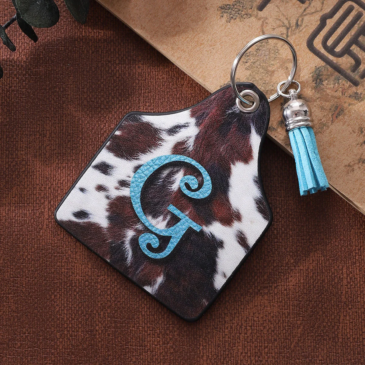 Vintage Western Farm Cow Pattern&Letter Printed Leather Keychain - Image 2