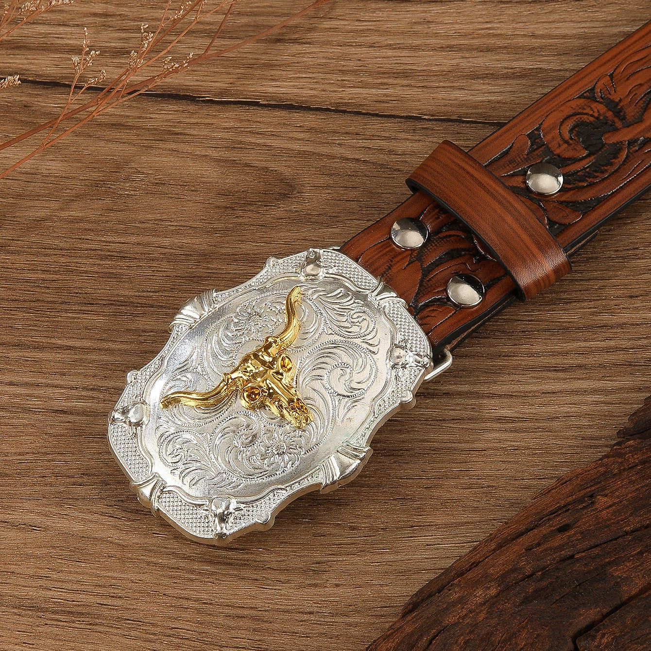 Western Golden Bullhead Buckle Feather Embossed Leather Belt - Image 3