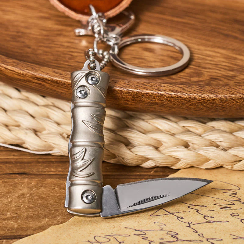 Western Silver Folding Knife Cowboy Hat Pendant Keychain - Image 4