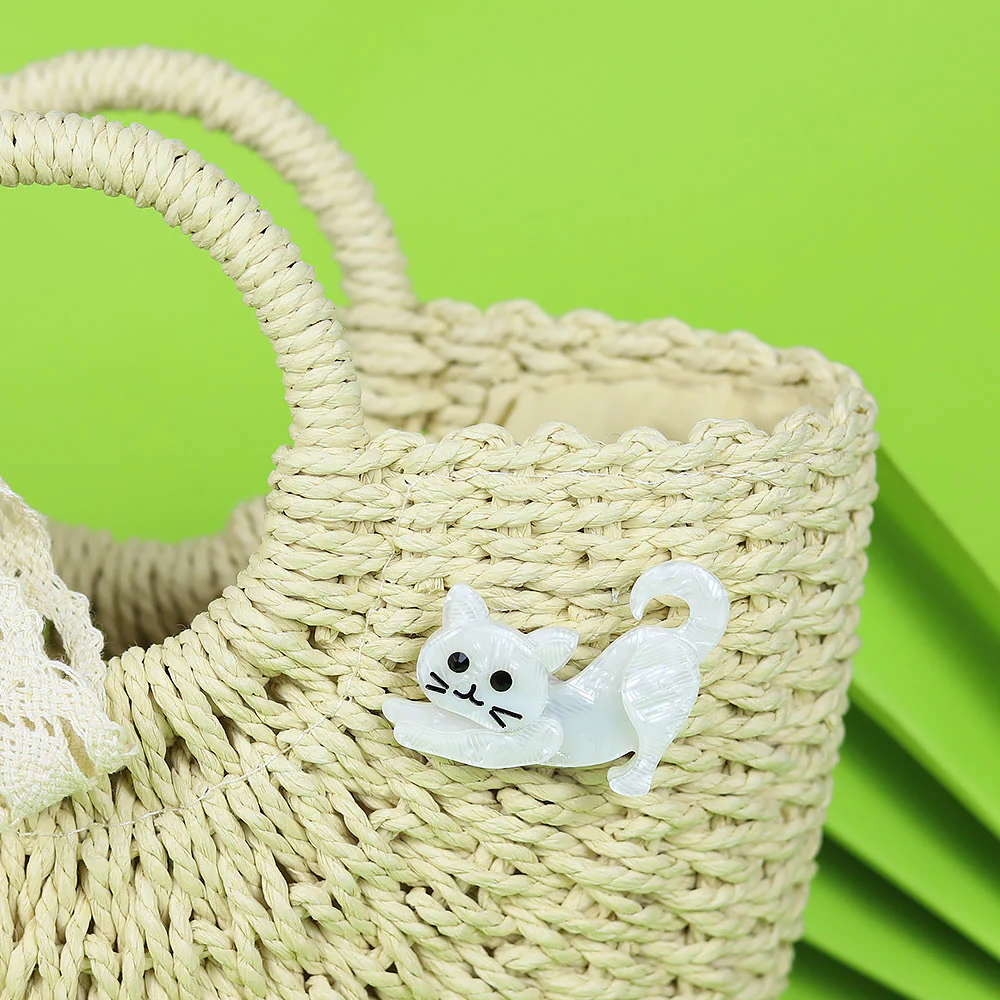 Charming Accessory White Cat Handmade Acrylic Brooch - Image 3