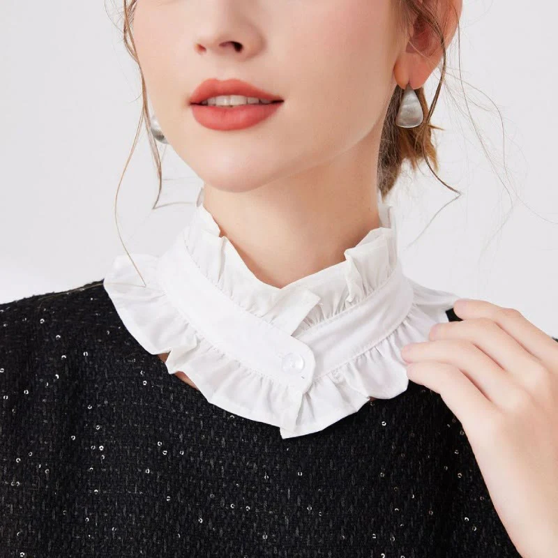 White Pleated Collar With Button Detachable False Collar Shirt - Image 3