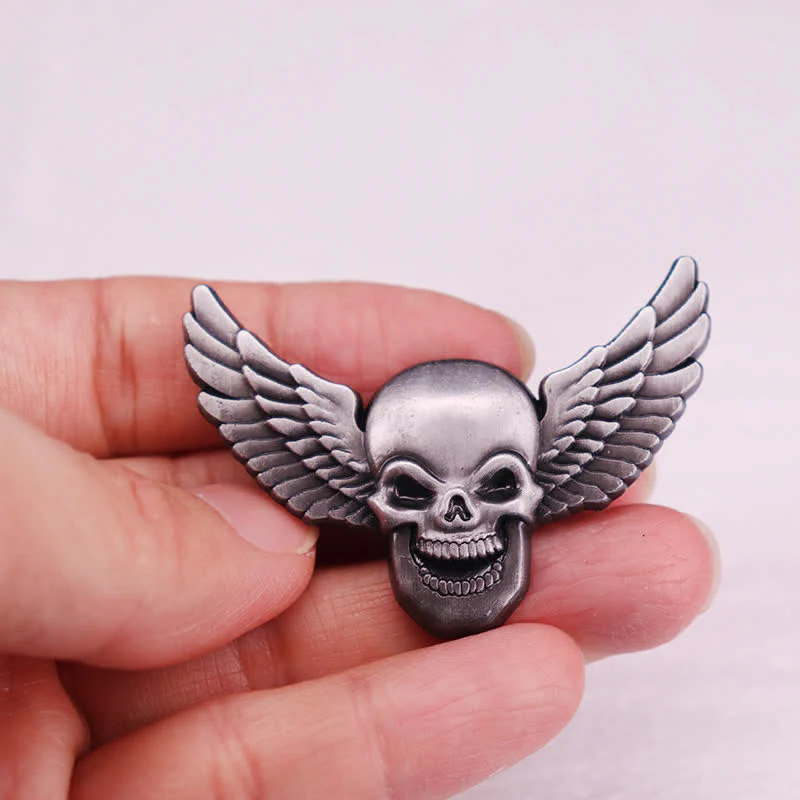 Winged Demonic Laughing Skull Head Brooch - Image 3