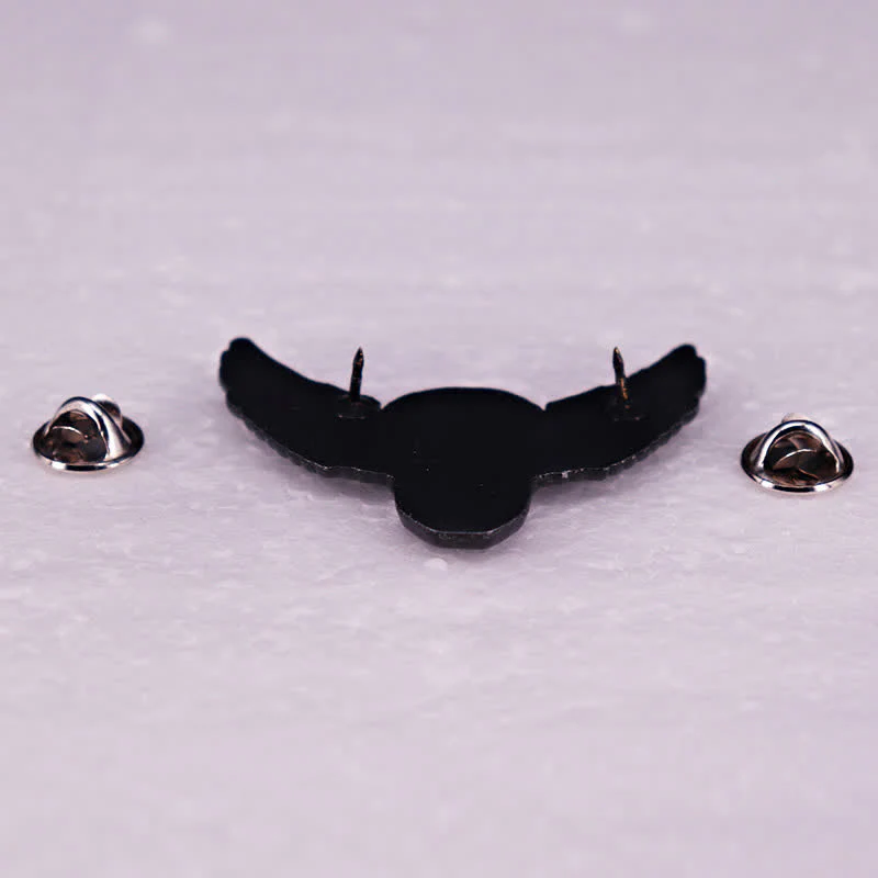 Winged Demonic Laughing Skull Head Brooch - Image 4