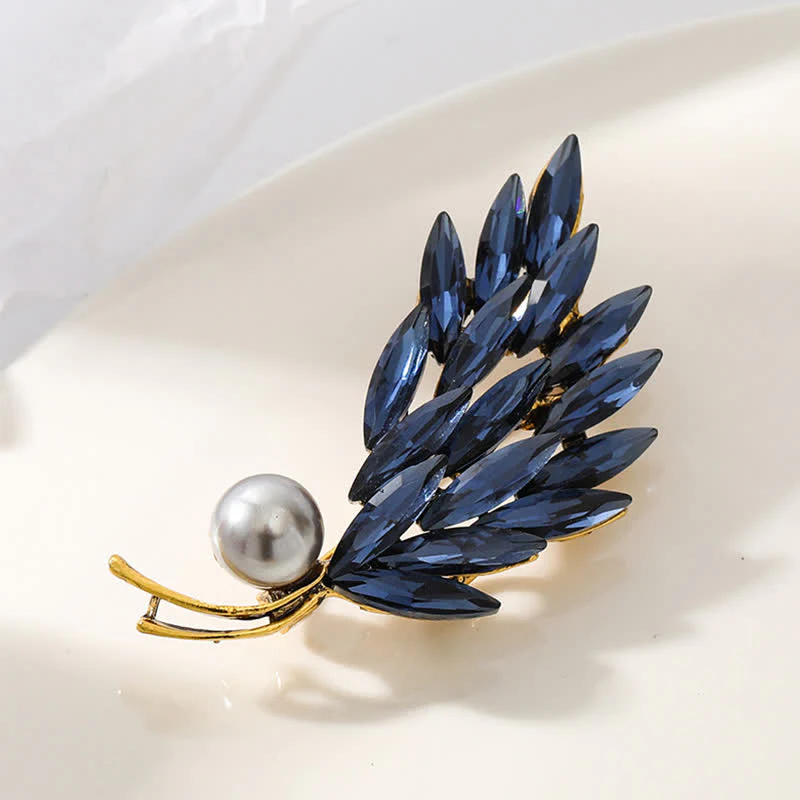 Women's Ancient Golden Wheat Bouquet Brooch - Image 7