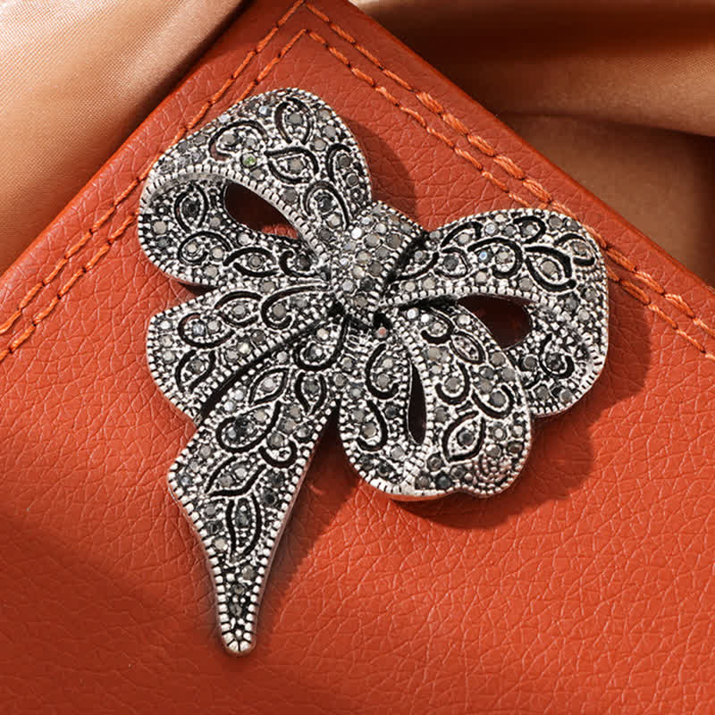 Women's Antique Silver Bow Knot Shape Rhinestones Brooch - Image 7