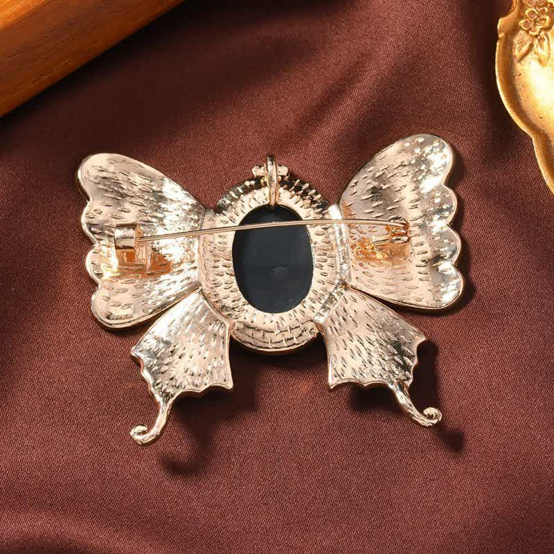 Women's Antique Victorian Style Butturfly Lady Cameo Brooch - Image 3
