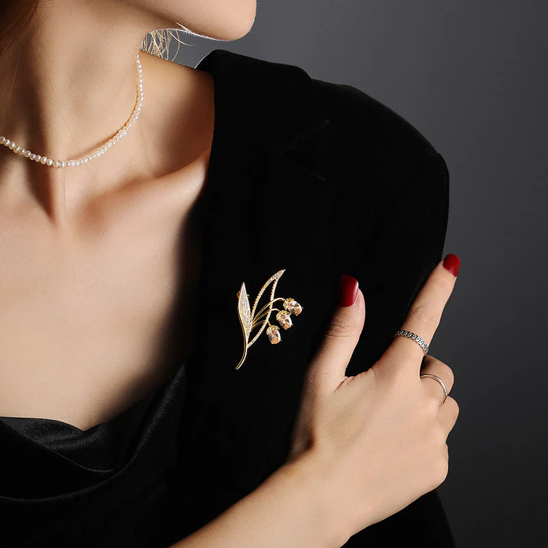 Women's Bellflower Lily Of The Valley Brooch - Image 2