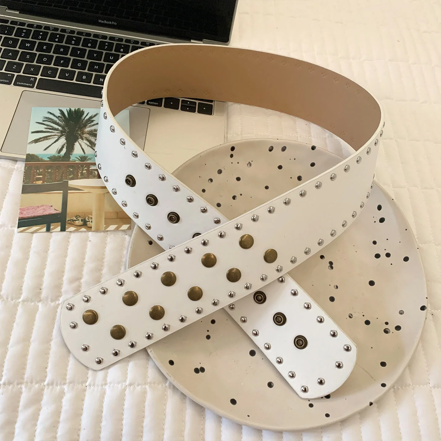 Women's Black&white Fashionable Slim Rivet Belt - Image 5