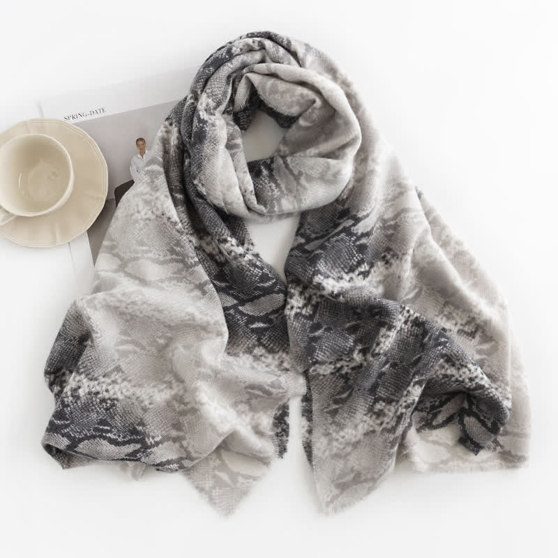 Women's Chic Street Style Snakeskin Print Scarf - Image 3