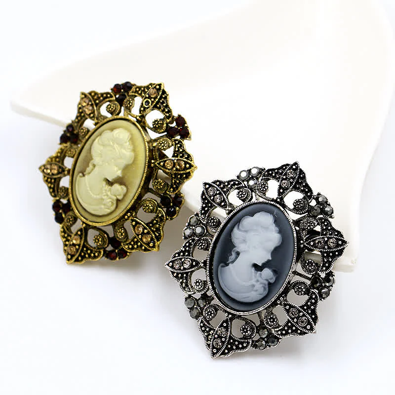 Women's Classic Cameo Victorian Brooch - Image 2