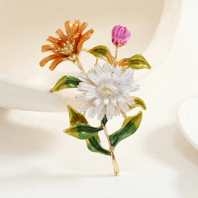 Women's Creative Floral Daisy Brooch - Image 3