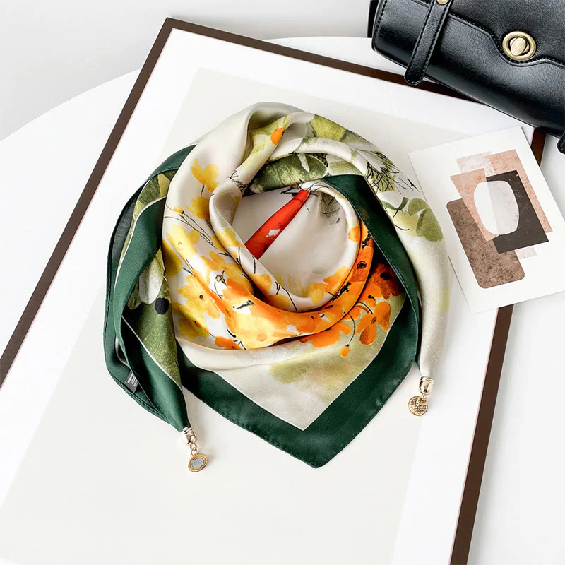 Women's Elegant Retro Art Print Lightweight Square Scarf - Image 18