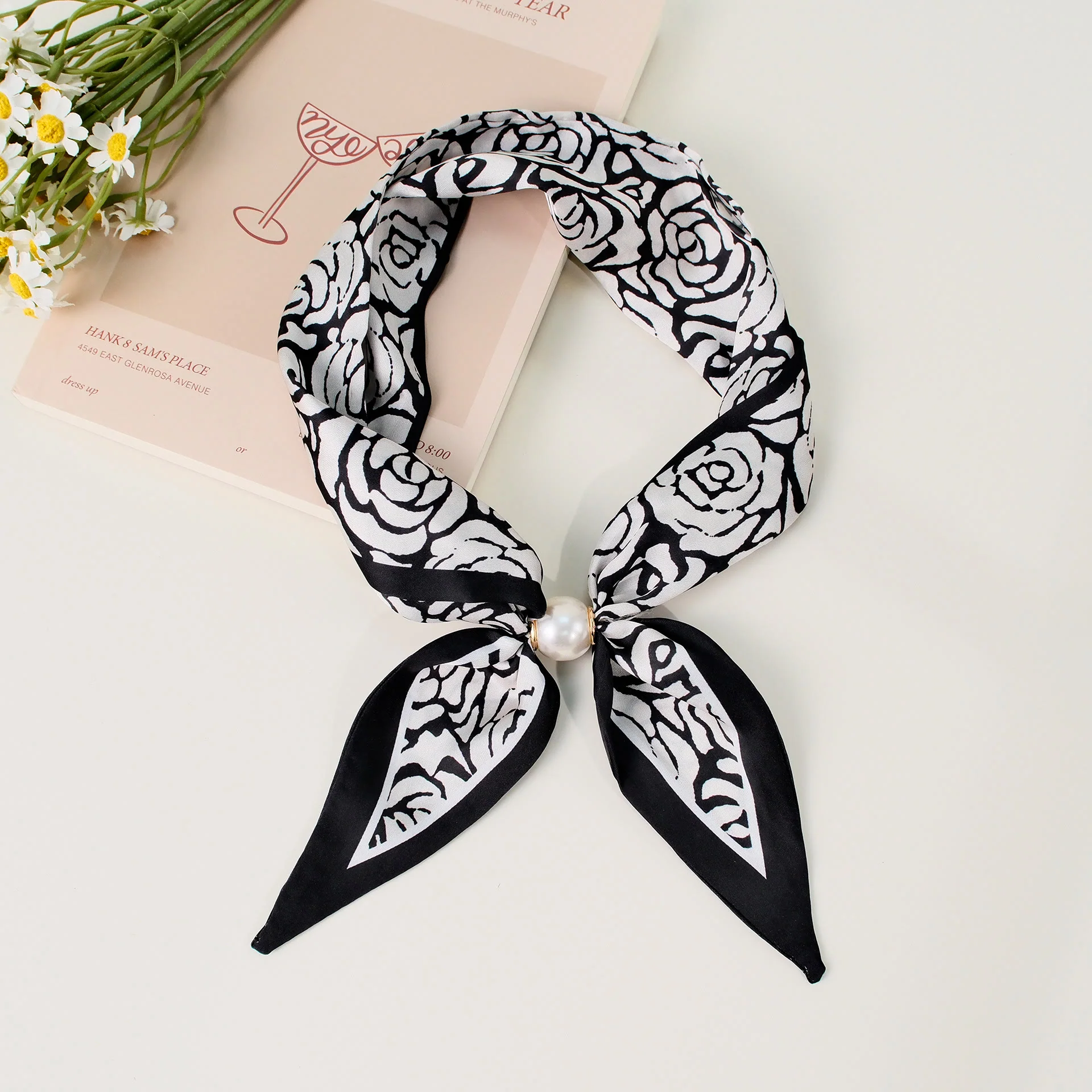 Women's Elegant Retro Pattern Square Scarf - Image 15