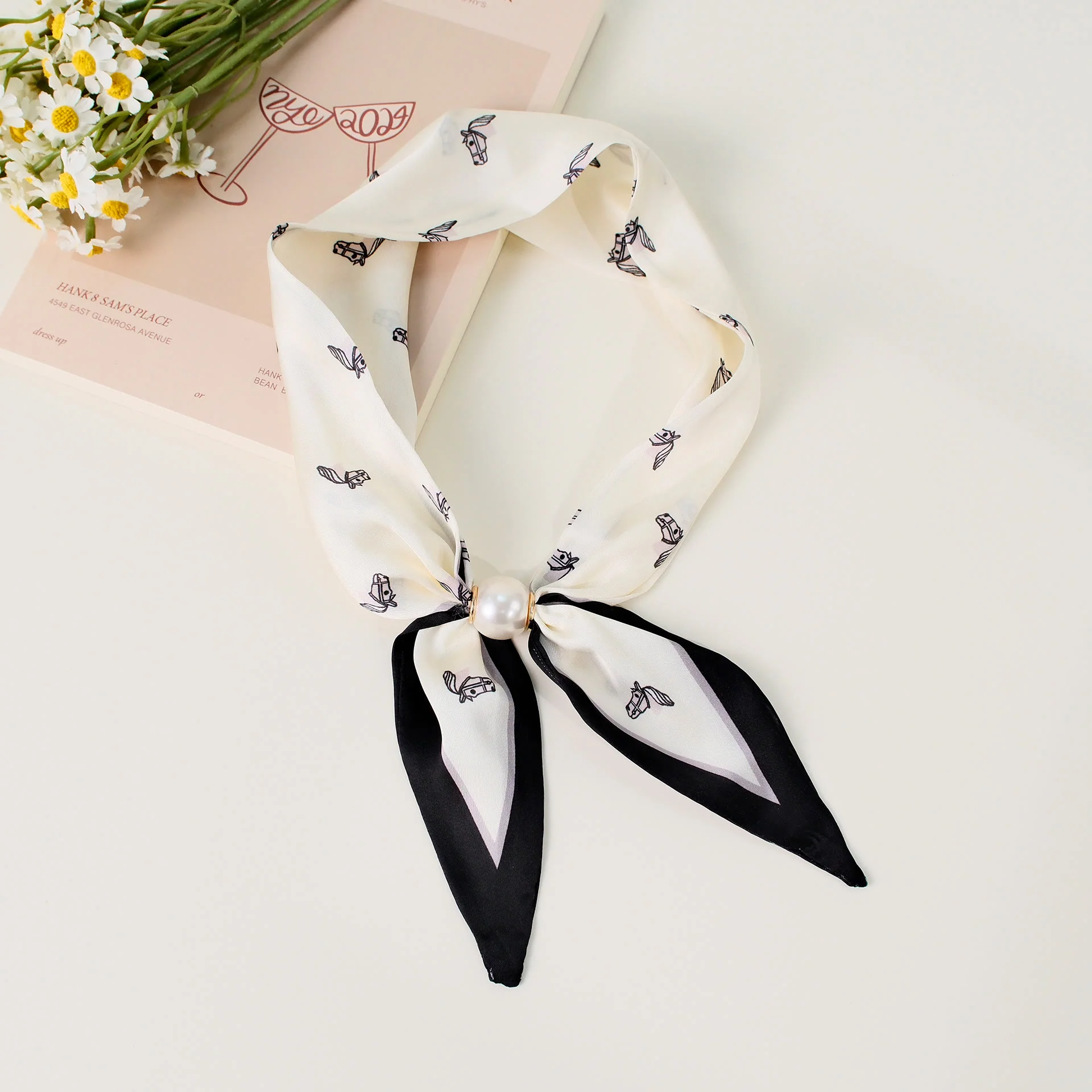 Women's Elegant Retro Pattern Square Scarf - Image 9