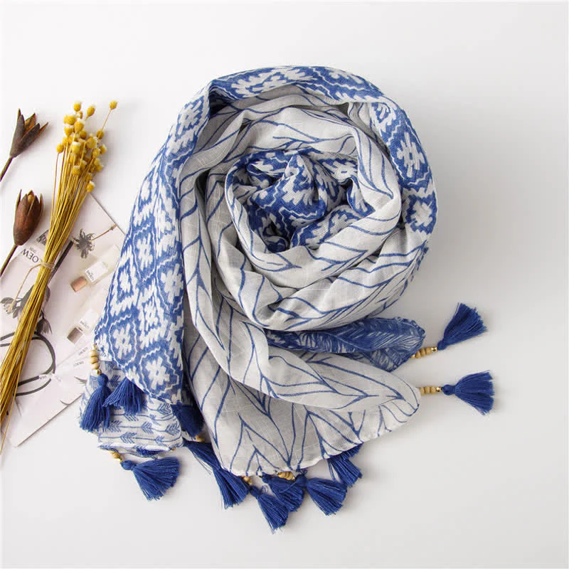 Women's Feather Pattern Beaded Tassels Scarf - Image 4