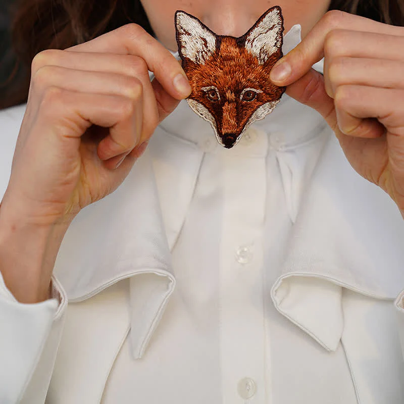 Women's Fox Head Embroidered Short Zipper Necktie - Image 3