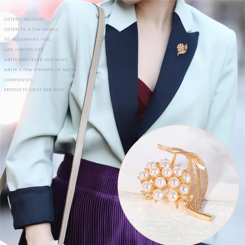 Women's Fresh Flower Pearl Brooch - Image 2