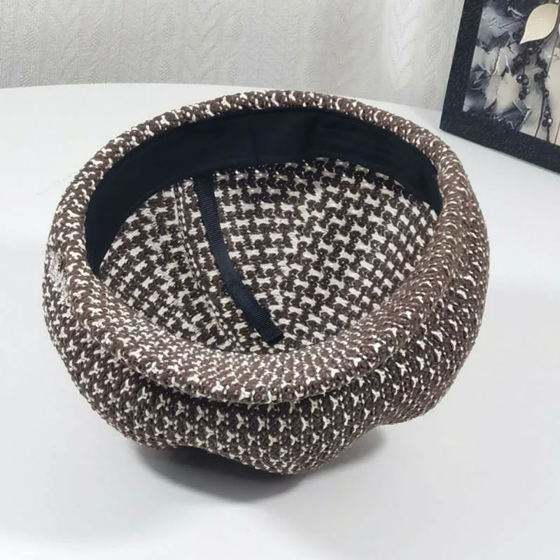 Women's Knitted Pattern Multi-color Beret Hat - Image 4