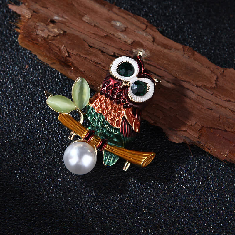 Women's Lovely Colourful Owl Brooch - Image 3