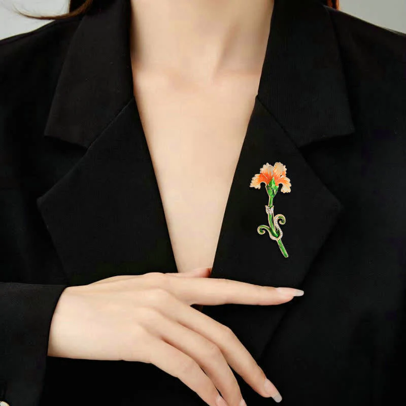 Women's Lovely Enameled Carnation Brooch - Image 2