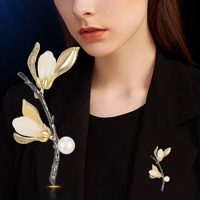 Women's Magnolia Luxury Imitation Pearl pin Brooch - Image 2
