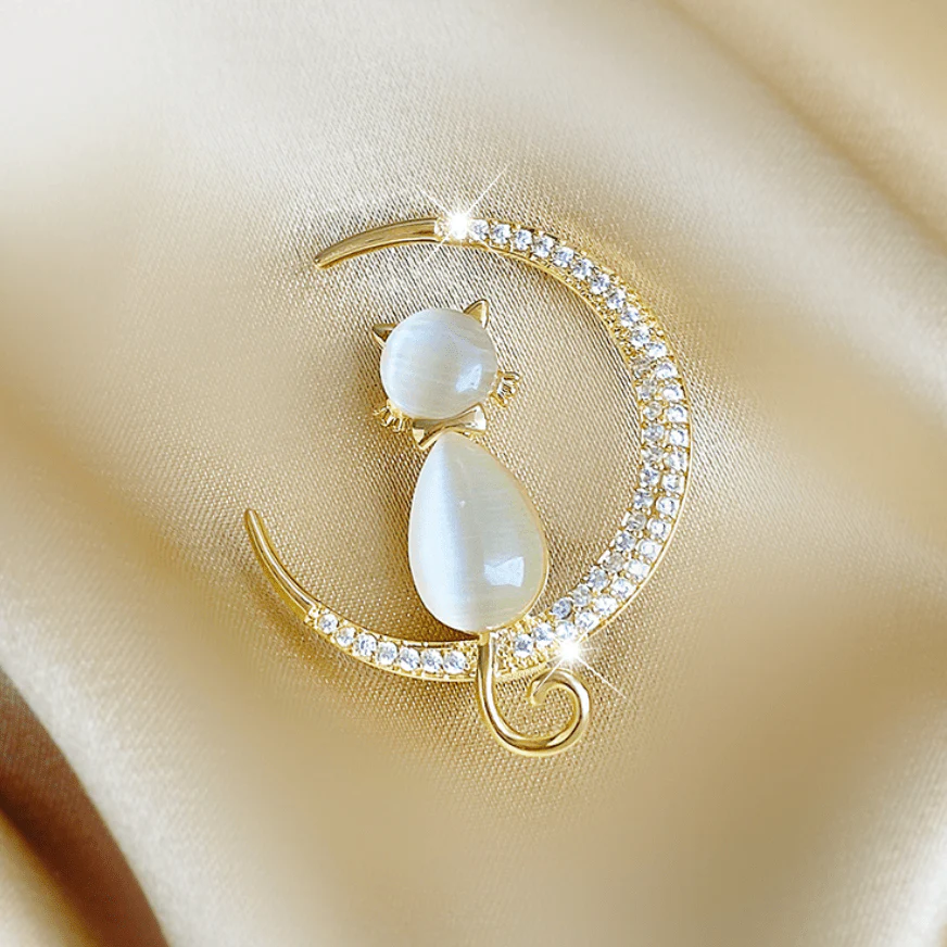 Women's Meniscus Moon Kitty Brooch - Image 6
