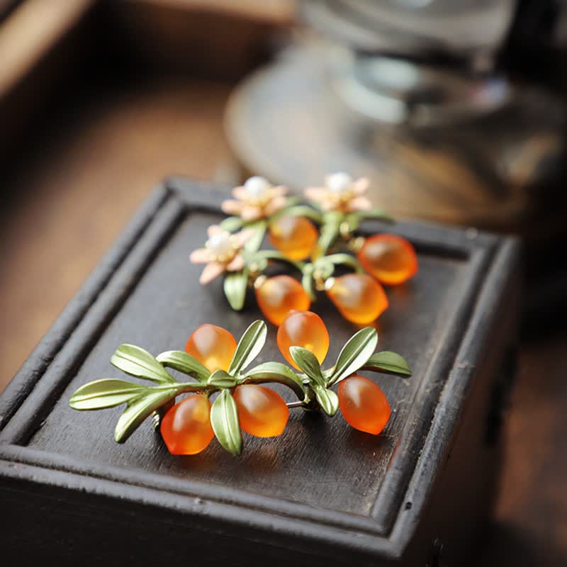 Women's Pastoral Orange Fruit Berry Brooch - Image 9