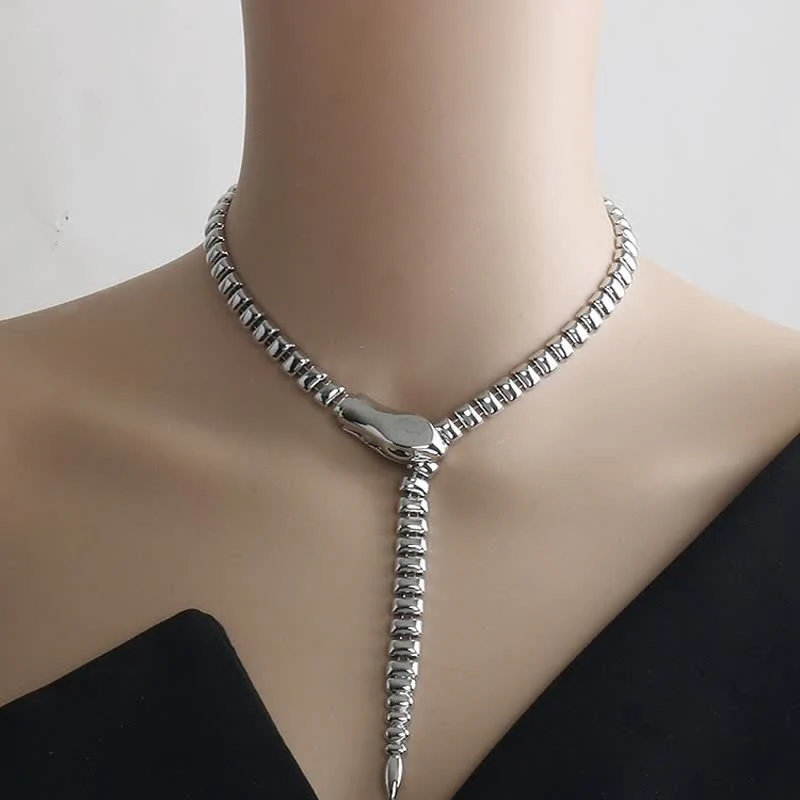 Women's Retro Snake-Shaped Waist Chain Chain Metal Belt - Image 11