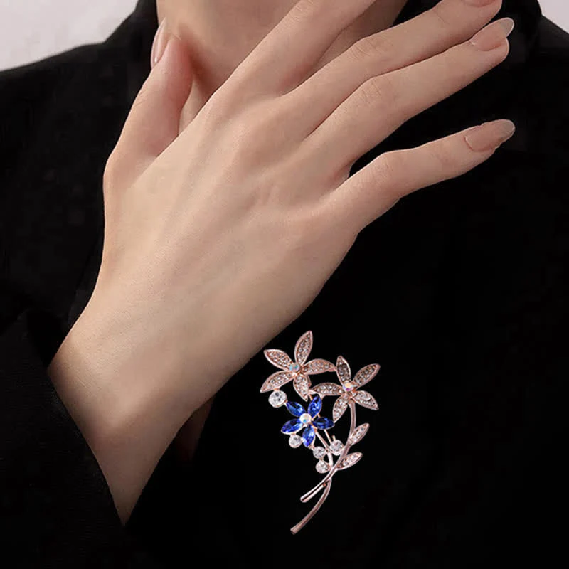 Women's Sparkling Rhinestone Flower Brooch - Image 2
