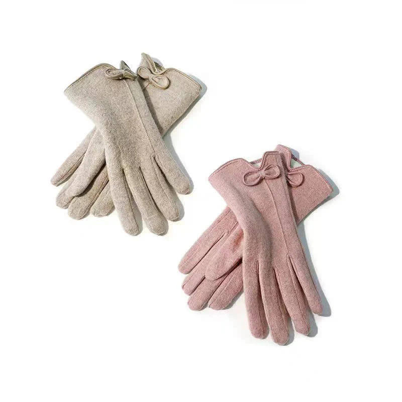 Women's Sweet Little Bow Knot Heart Design Gloves - Image 5