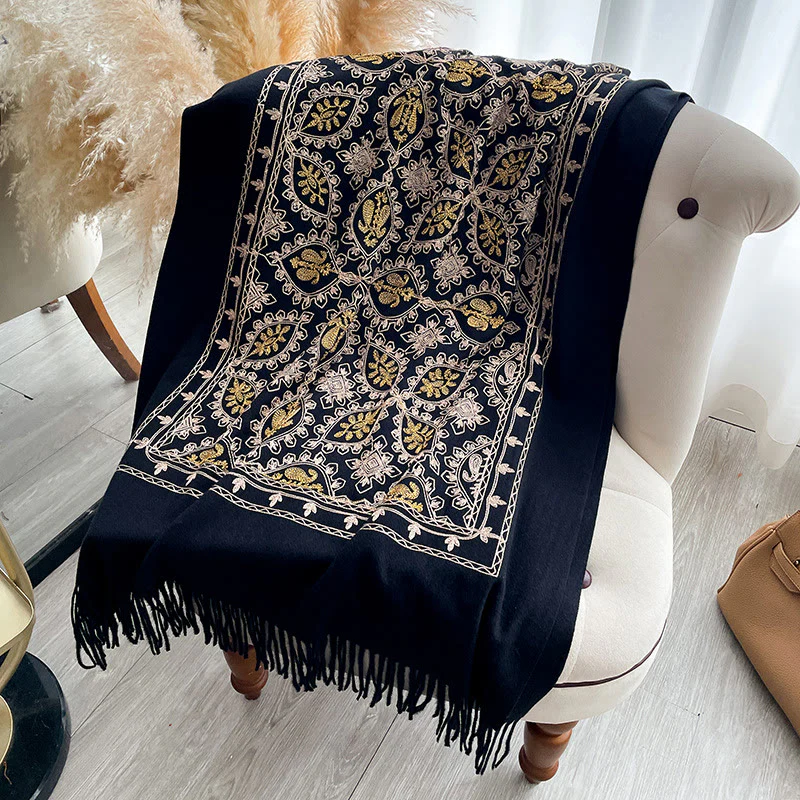 Women's Vintage Floral Pattern Fringed Shawl Scarf - Image 7