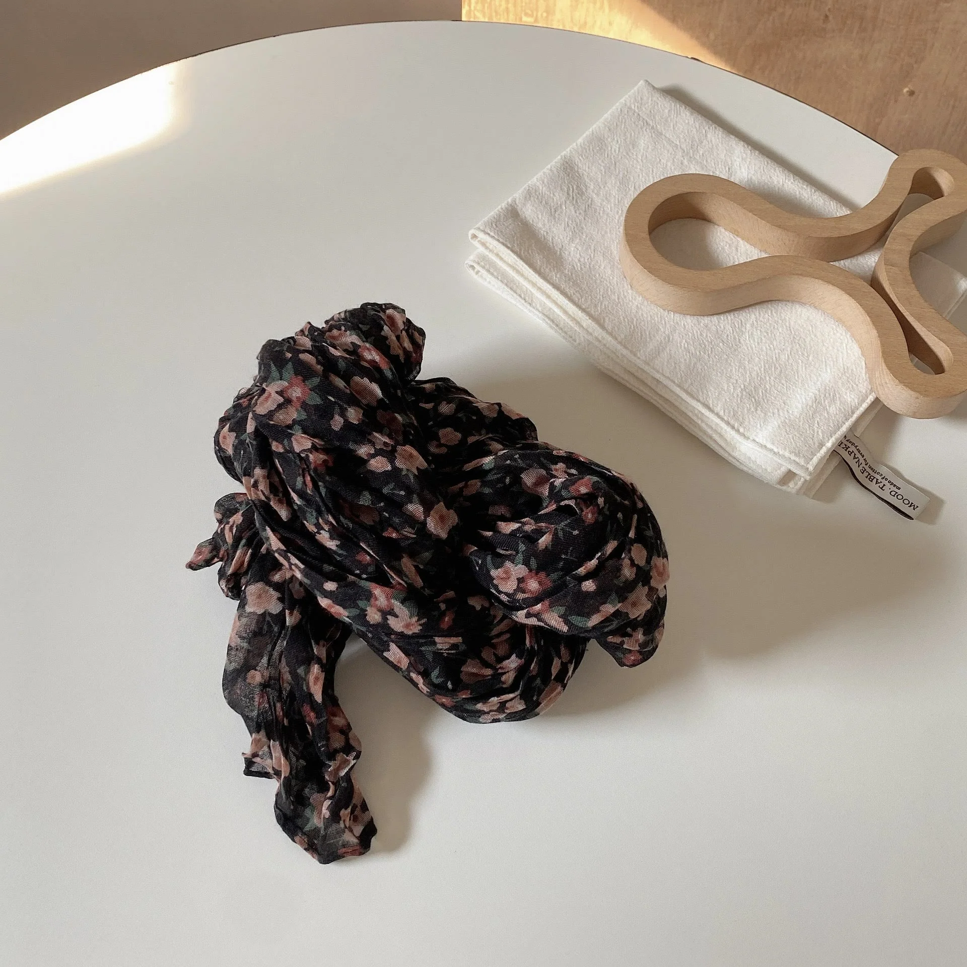 Women's Vintage Pleated Floral Thin Soft Scarf - Image 27