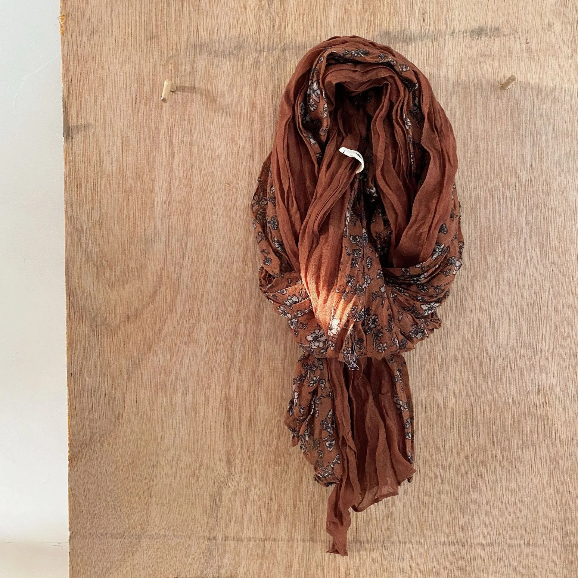 Women's Vintage Pleated Floral Thin Soft Scarf - Image 30