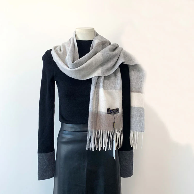 Women's Winter Keep Warm Vintage Plaid Wool Scarf - Image 5