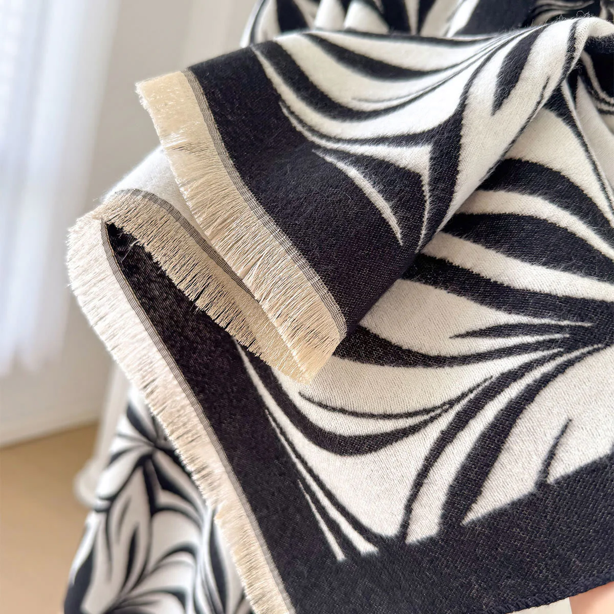 Women's Winter Stylish Leaf Pattern Black White Shawl Scarf - Image 3